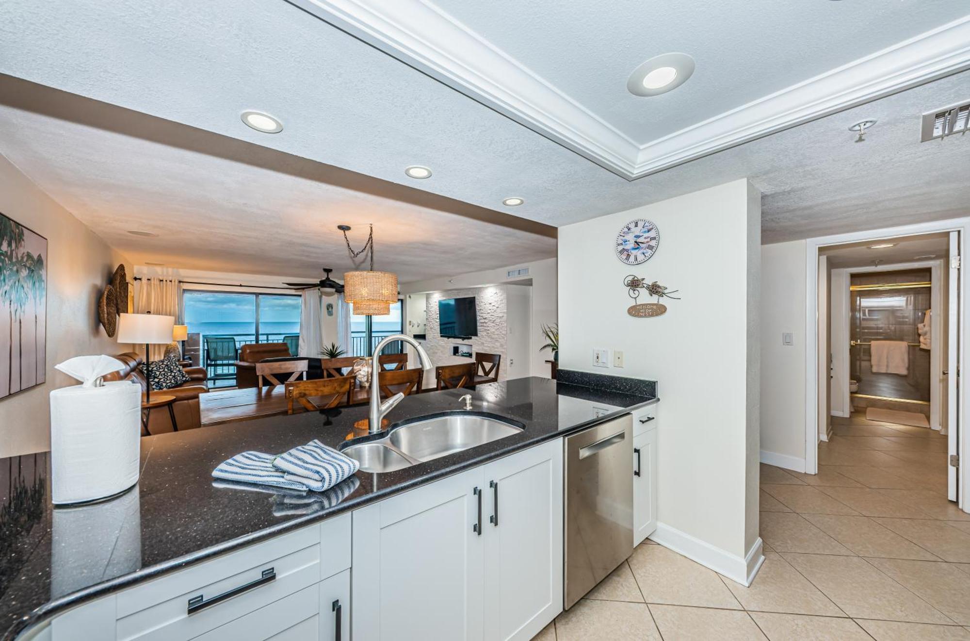 The Rose Aparthotel Clearwater Beach Exterior photo