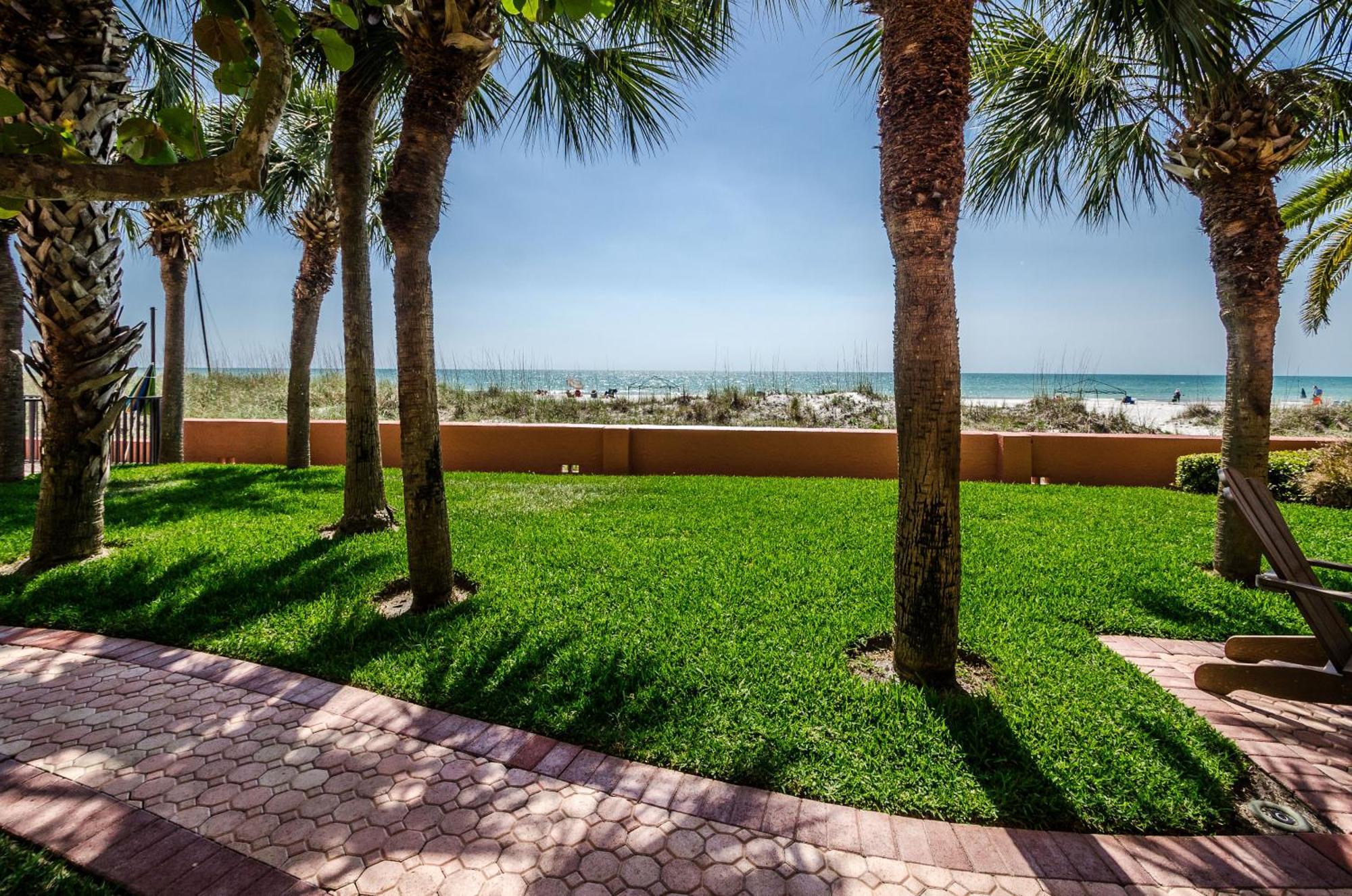The Rose Aparthotel Clearwater Beach Exterior photo
