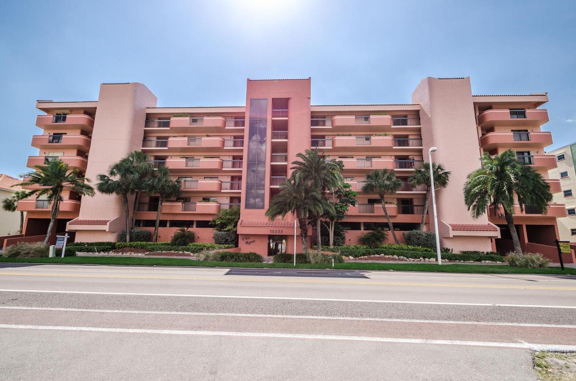 The Rose Aparthotel Clearwater Beach Exterior photo